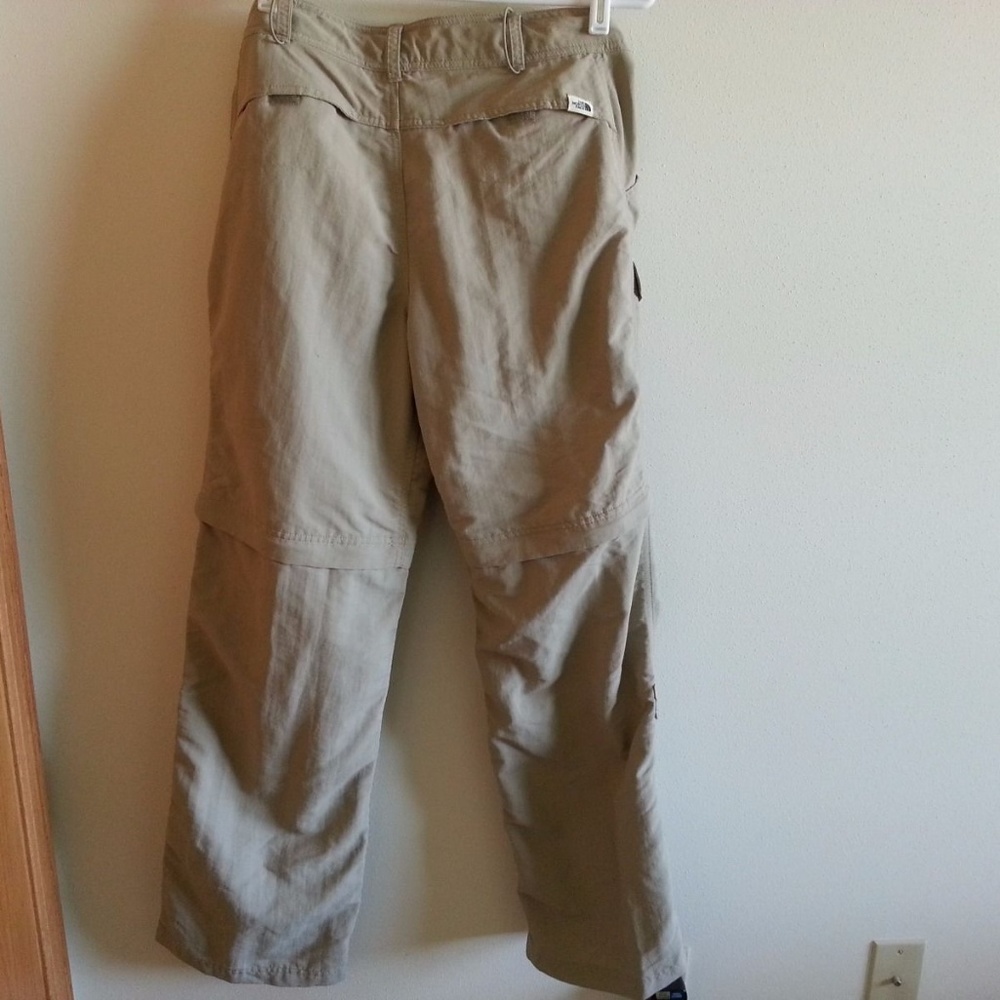North Face khaki pants, zip off shorts - womens 10 - Picture 5 of 7